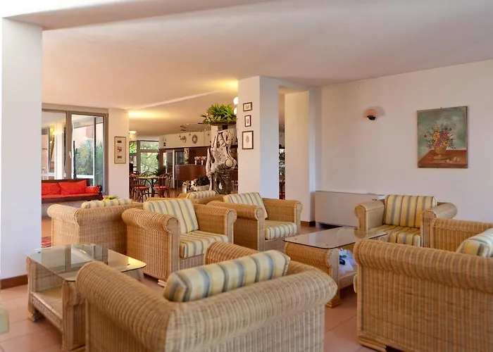 Idania Hotell Bardolino
