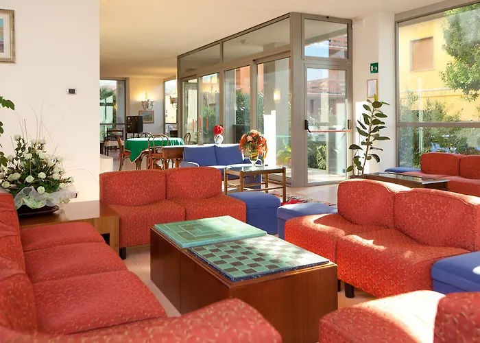 Idania Hotell Bardolino